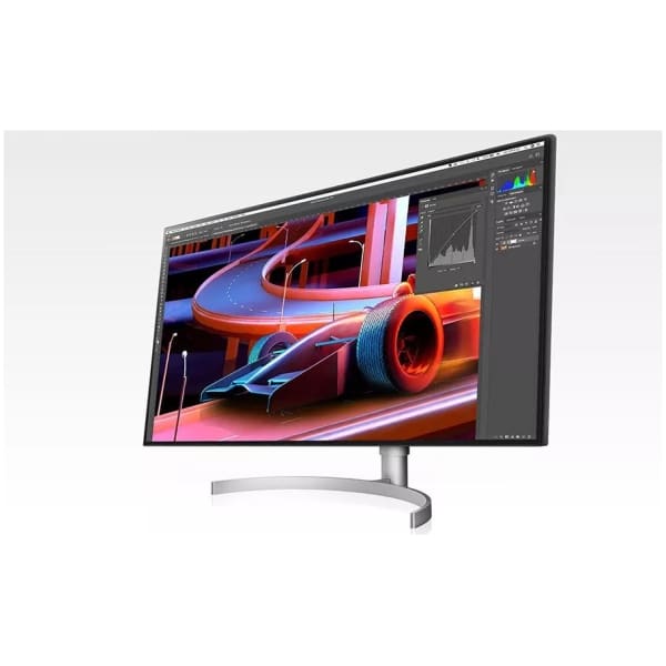 Rozlišení 4K a IPS panel